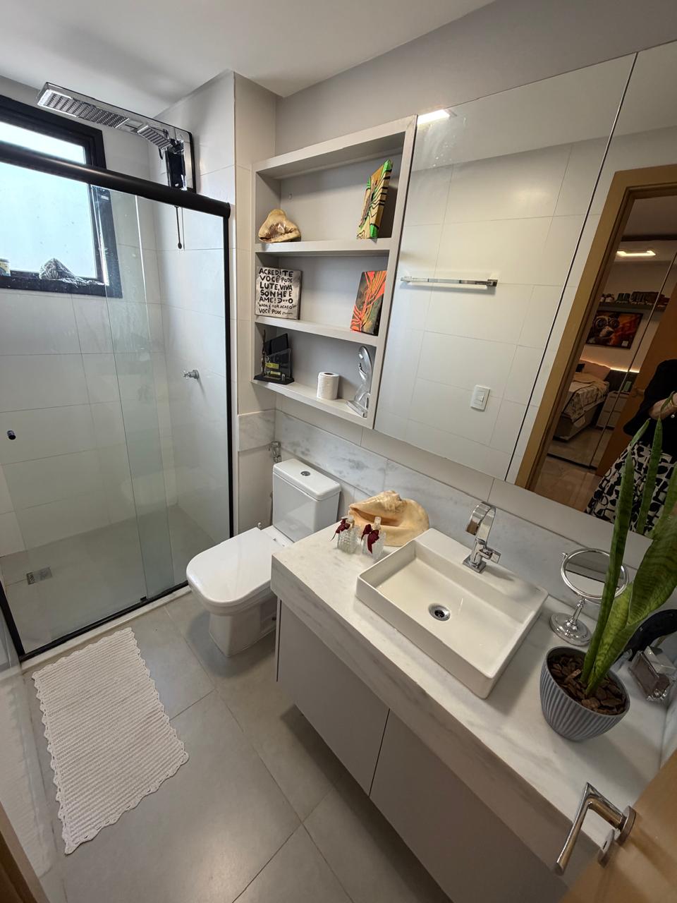 Apartamento Alto Padrão no Residencial Jardim Bueno - 3 Suítes com Armários, Projeto Luminotécnico e Churrasqueira Gourmet