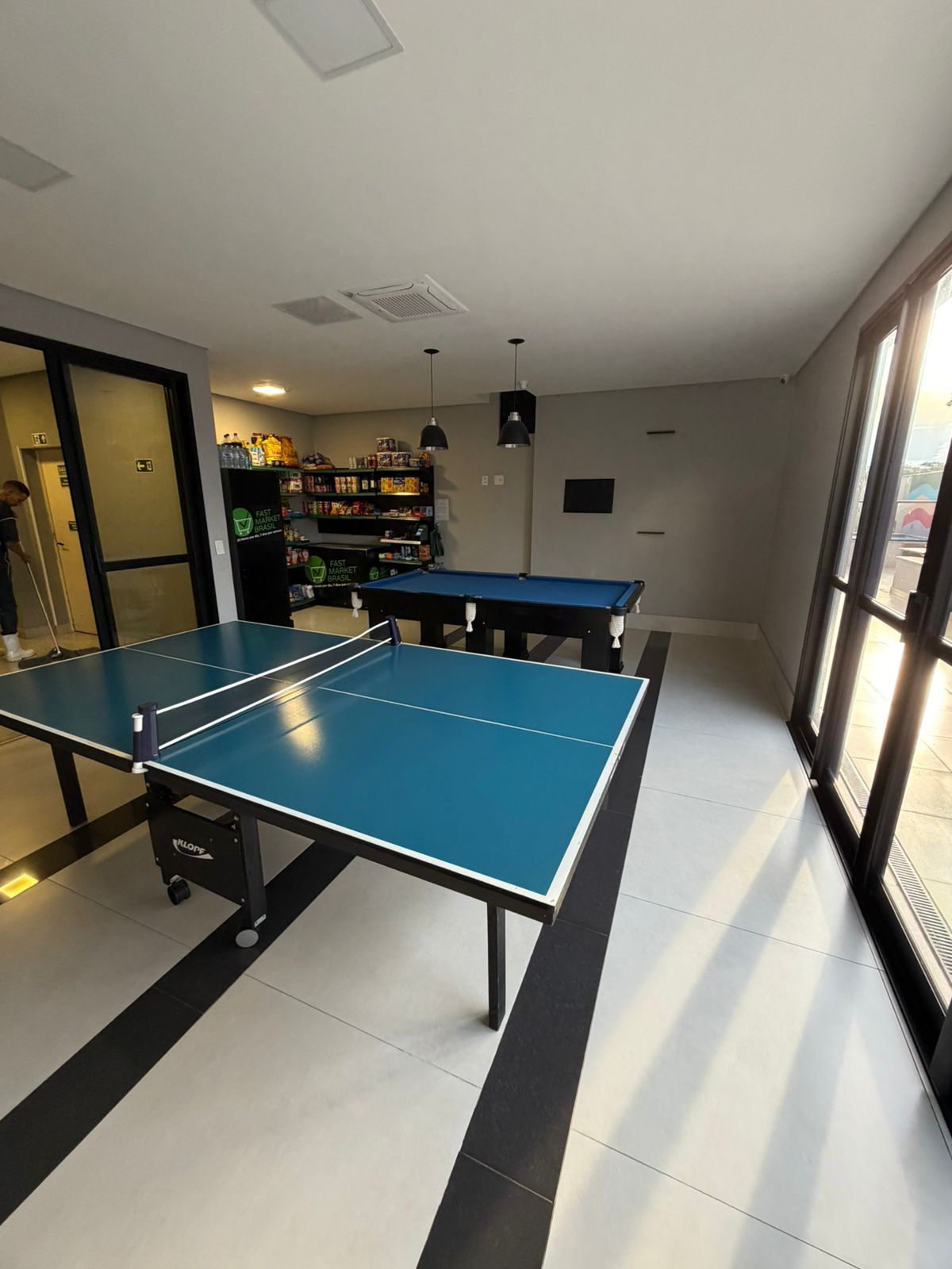 Apartamento Alto Padrão no Residencial Jardim Bueno - 3 Suítes com Armários, Projeto Luminotécnico e Churrasqueira Gourmet