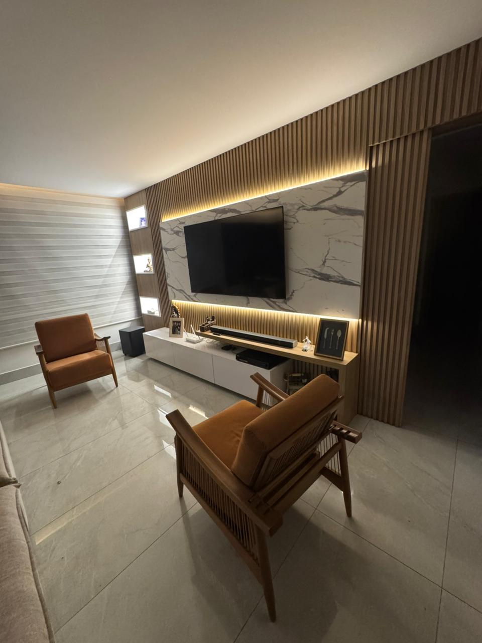 Apartamento Alto Padrão no Residencial Jardim Bueno - 3 Suítes com Armários, Projeto Luminotécnico e Churrasqueira Gourmet