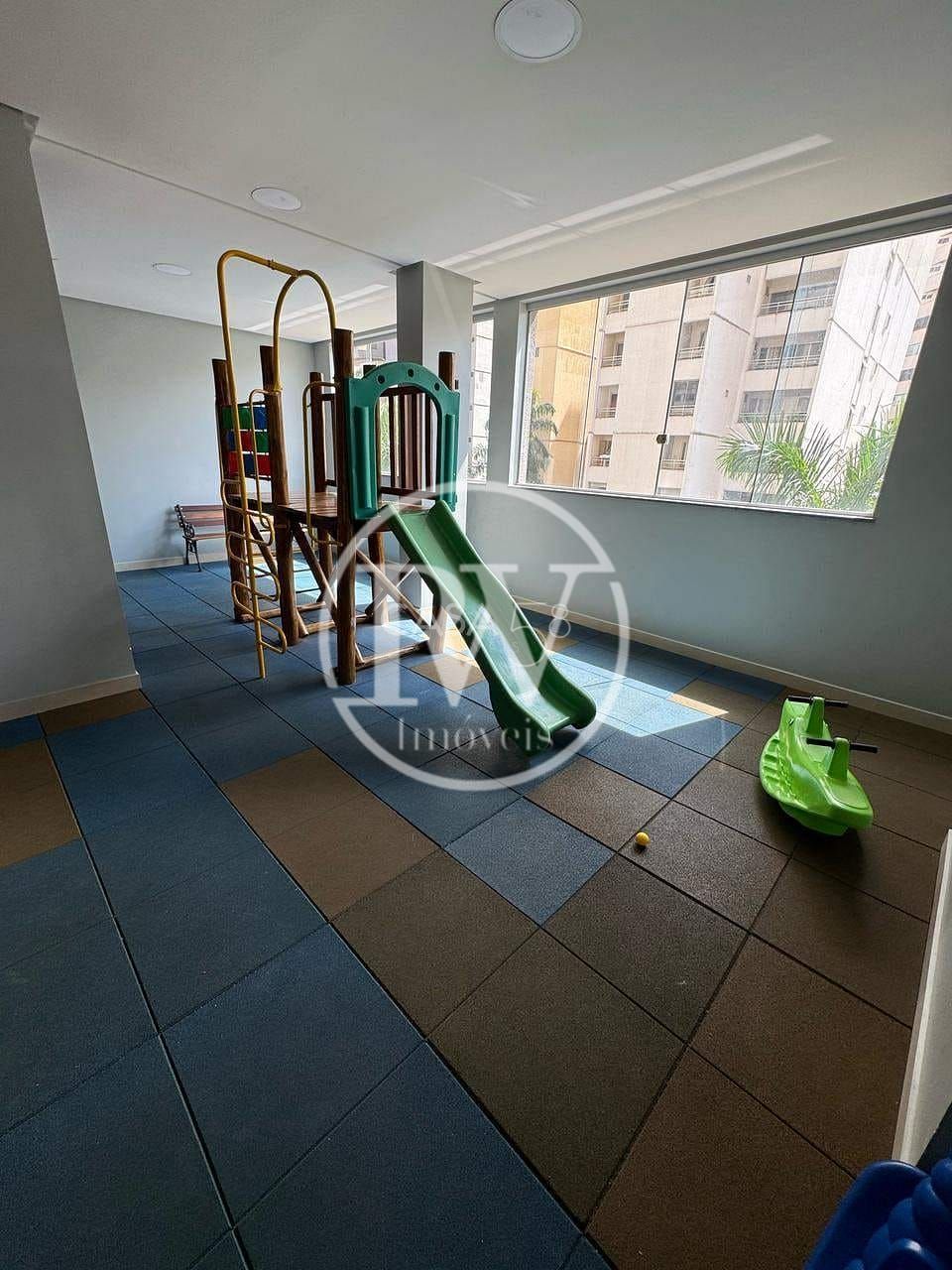 Apartamento à venda no Setor Bueno – 3 suítes, 87m², varanda estendida, 2 vagas