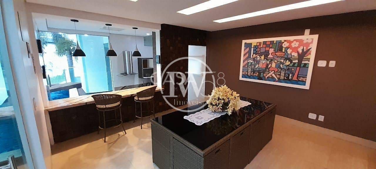 Mansão Exclusiva de Alto Padrão no Condomínio do Lago | 830m² | 5 Suítes