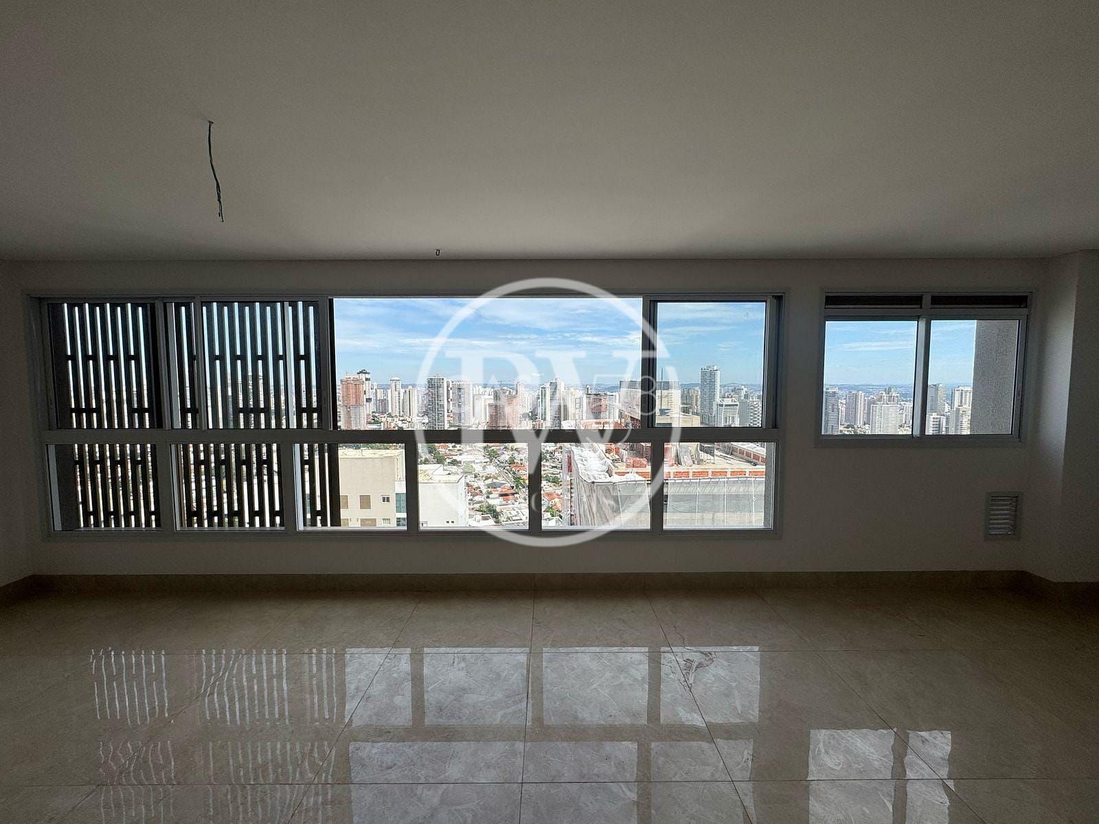 Apartamento à Venda no Skygarden Marista – 4 Suítes – 227m² – 38º Andar