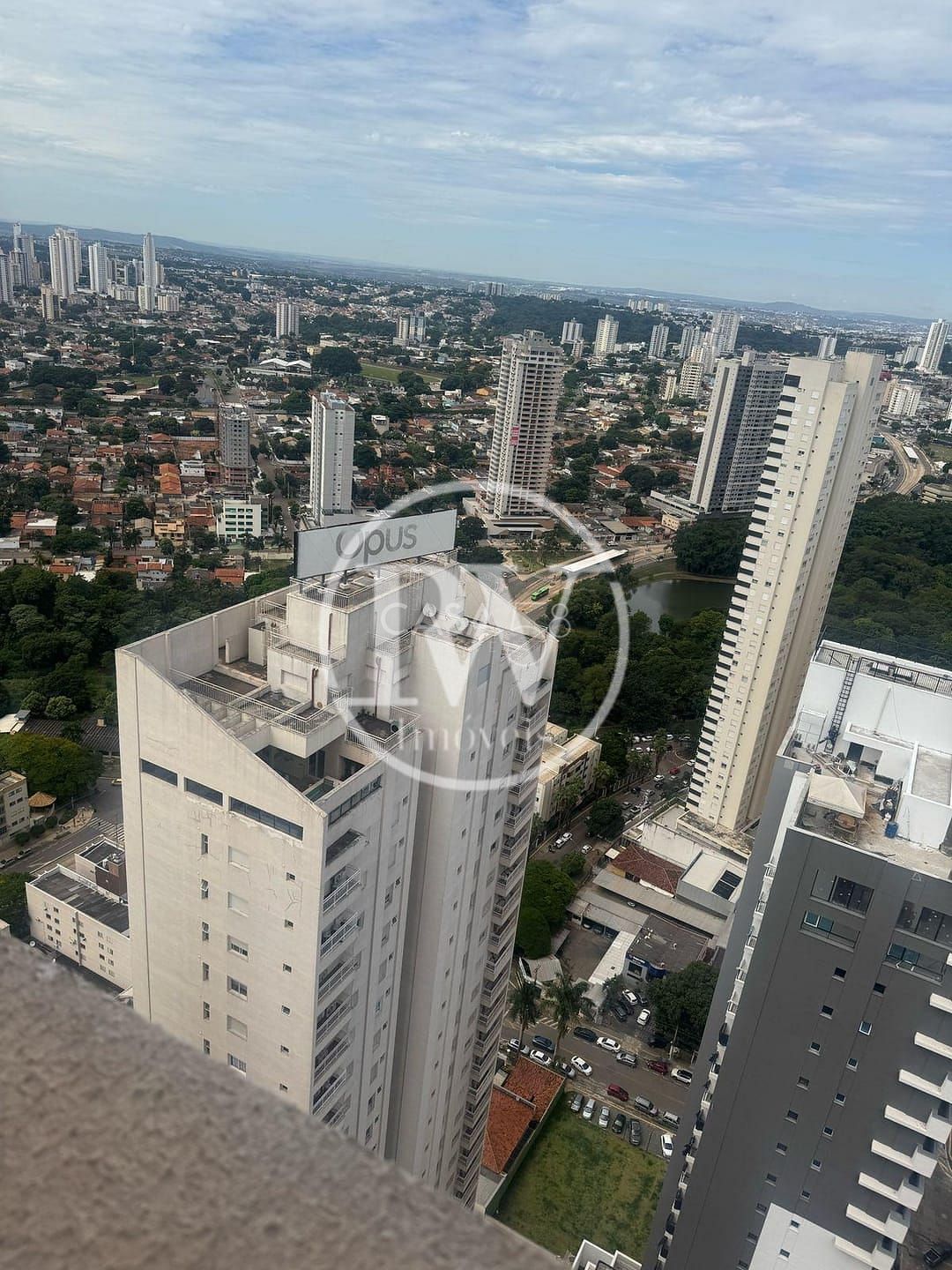 Apartamento à Venda no Skygarden Marista – 4 Suítes – 227m² – 38º Andar