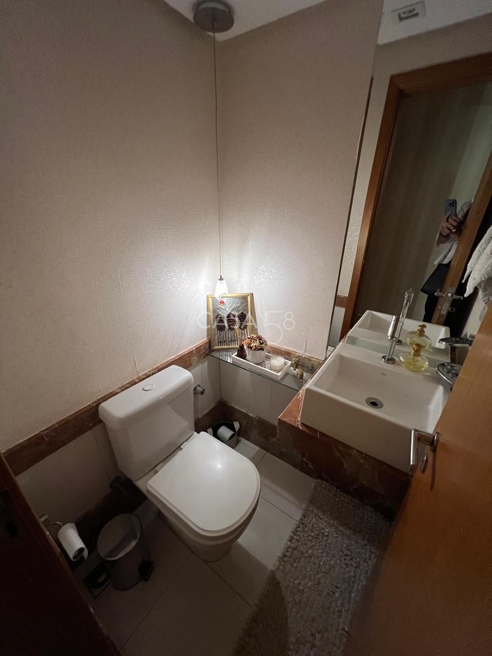 Apartamento Mobiliado no Residencial Gran Swiss – 4 Suítes – 3 Vagas, Escaninho