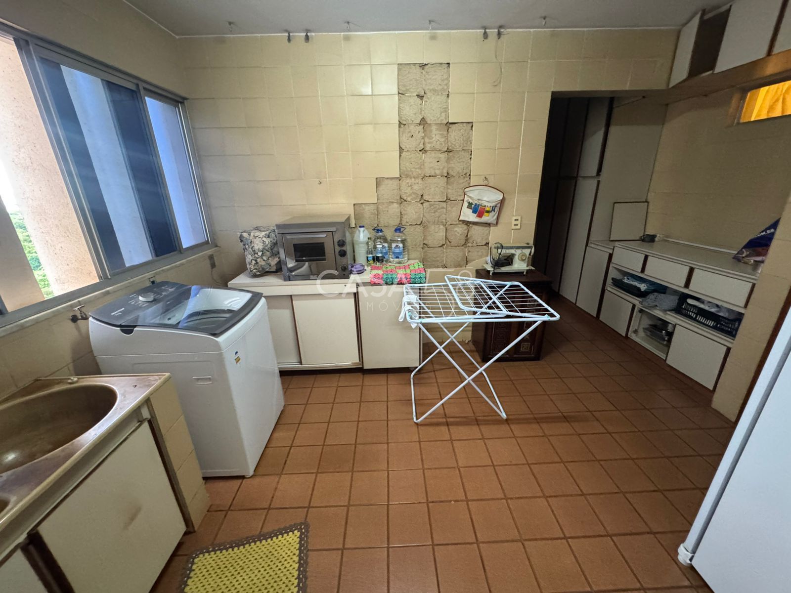 Apartamento à Venda - 4 Quartos - 1 Suíte com 214 m² - Goiânia - GO