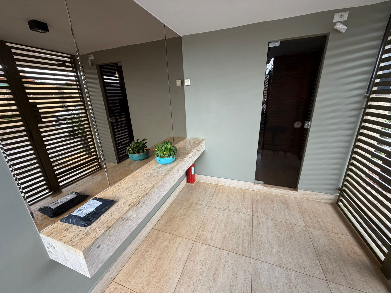 Sobrado em Condomínio no Parque Anhanguera - 3 quartos / 1 suíte / 125m²