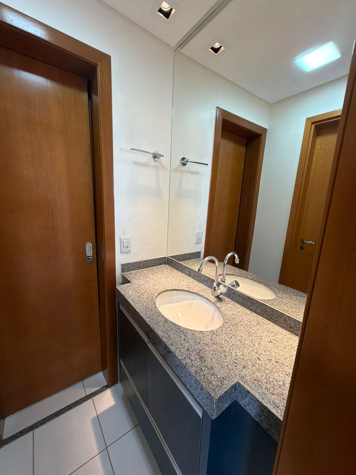 Apto à venda no Residencial Viva Sudoeste / 3 quartos / 1 suíte / 81 m²