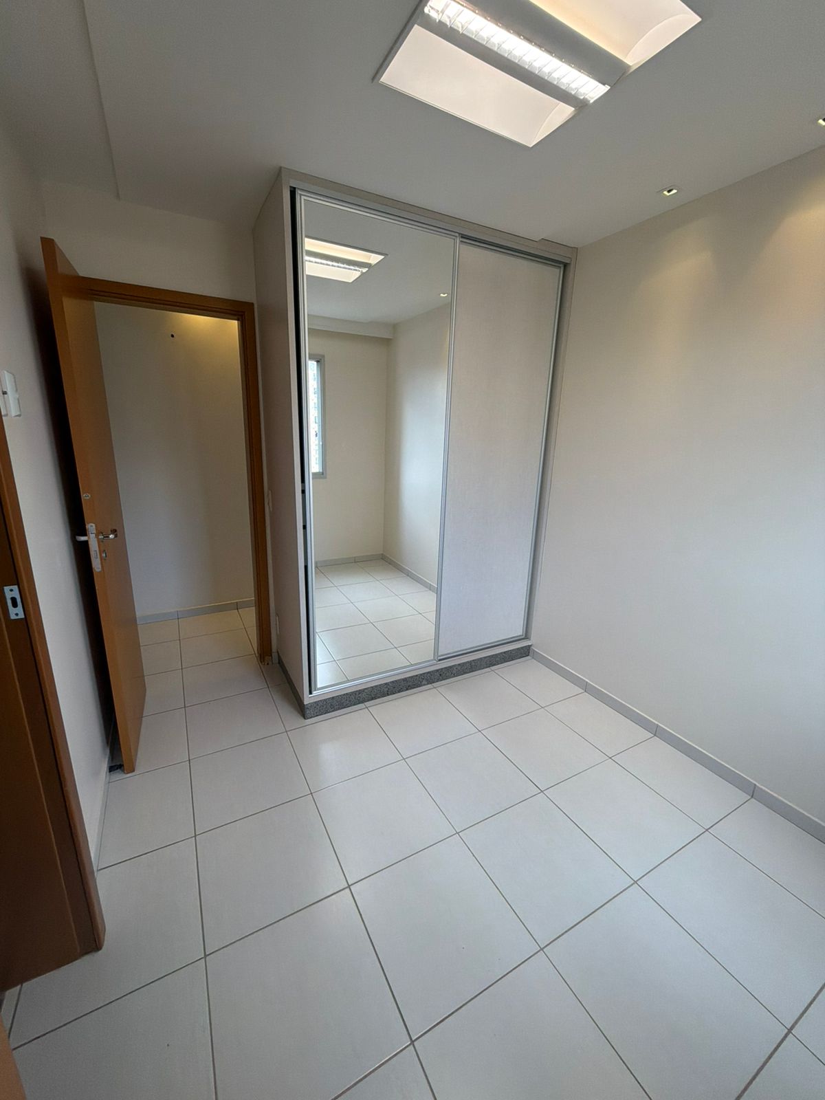 Apto à venda no Residencial Viva Sudoeste / 3 quartos / 1 suíte / 81 m²