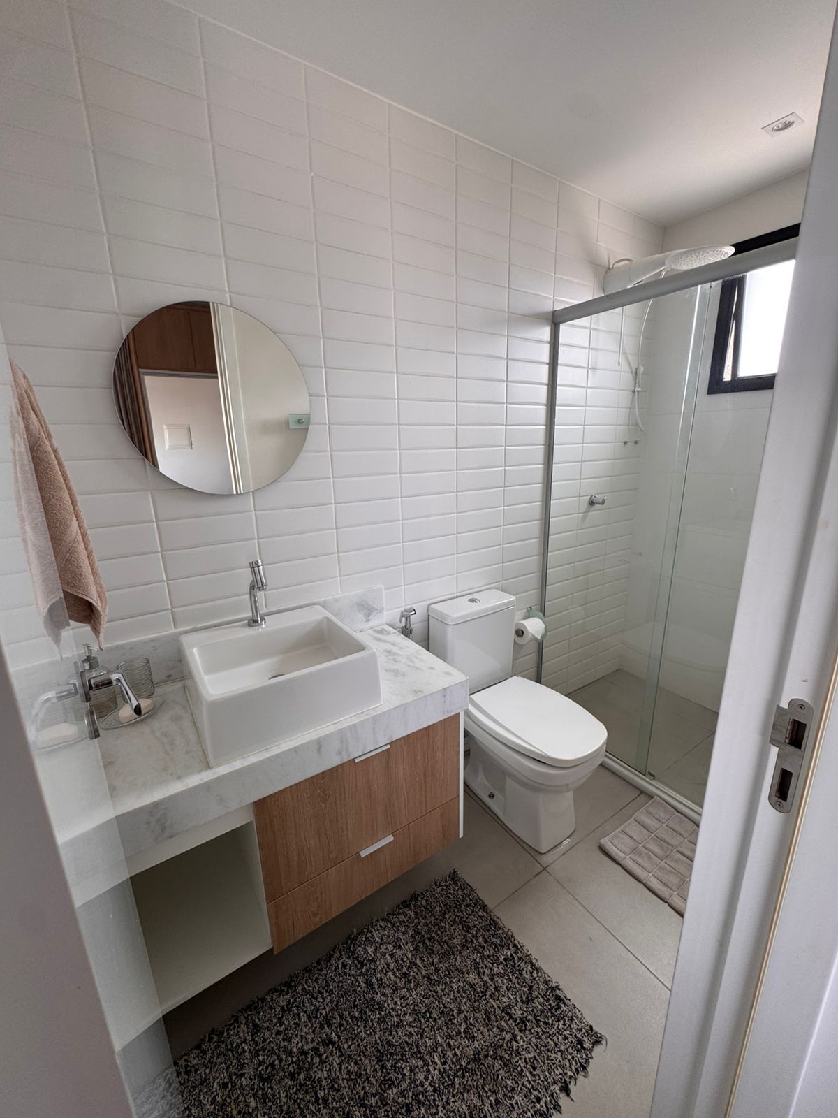 Flat para aluguel / mobiliado / 1 vaga / predio novo / rooftop no 38º / jacuzzi / piscina
