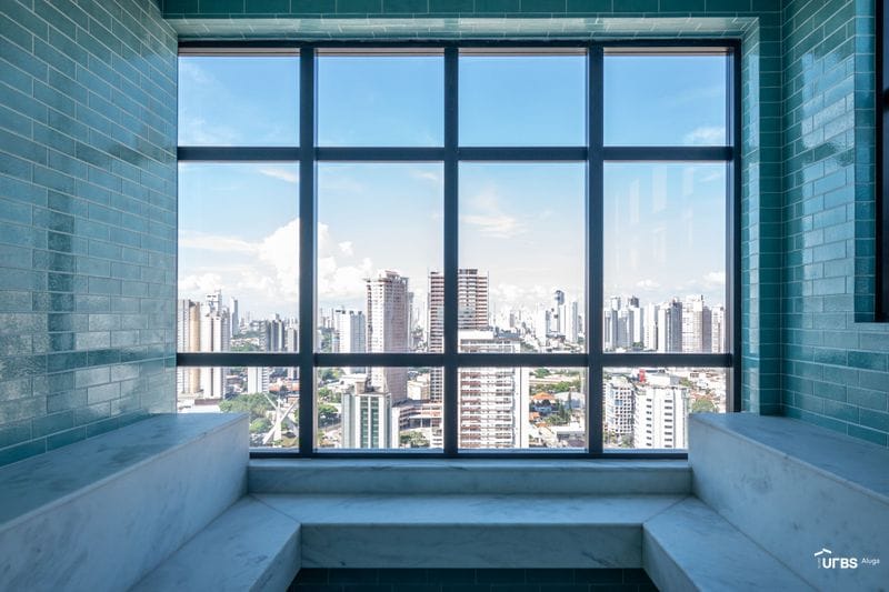 Flat para aluguel / mobiliado / 1 vaga / predio novo / rooftop no 38º / jacuzzi / piscina