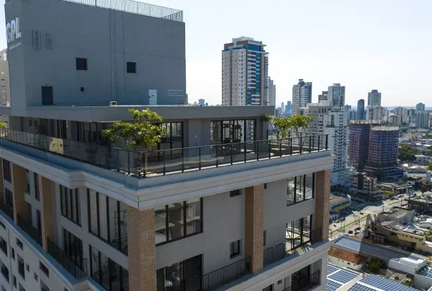 Flat / venda ou aluguel / mobiliado /  T-35 Setor Bueno / predio novo com rooftop