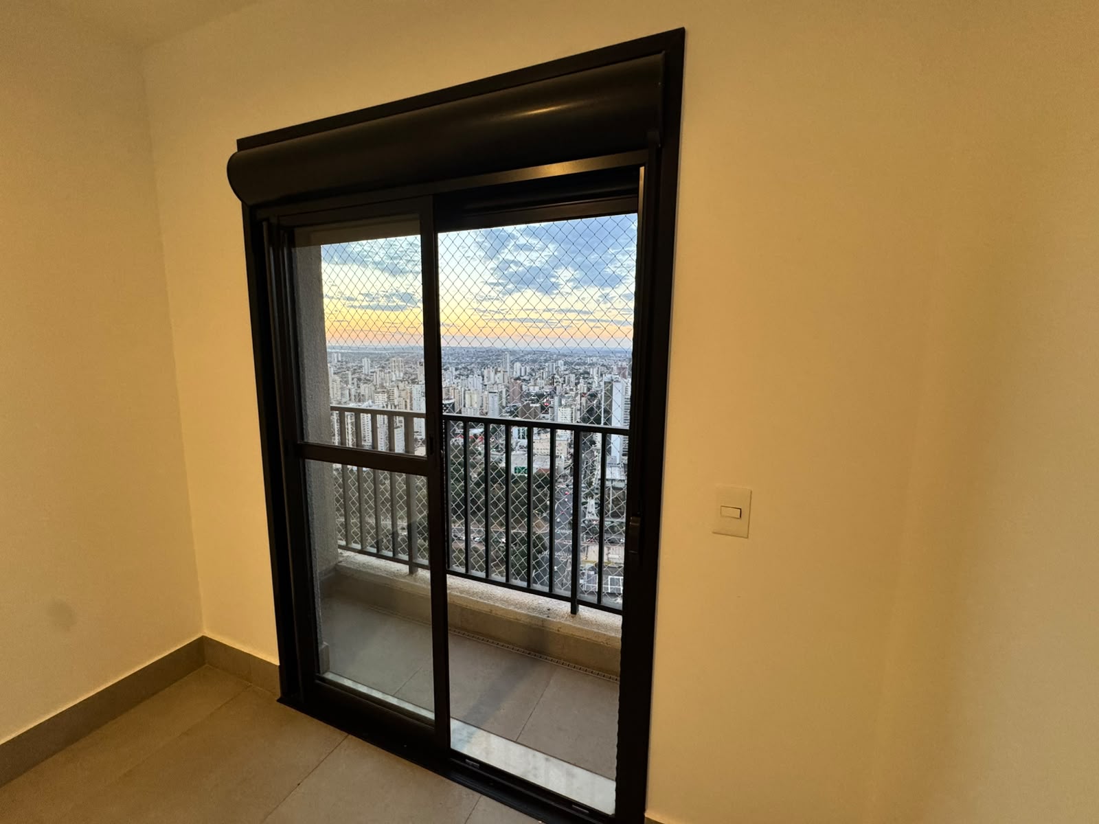 Flat à venda no Id Vida Urbana / Setor Oeste / 34 m² / nascente / 1 vaga / mobiliado / piscina no rooftop / prédio novo