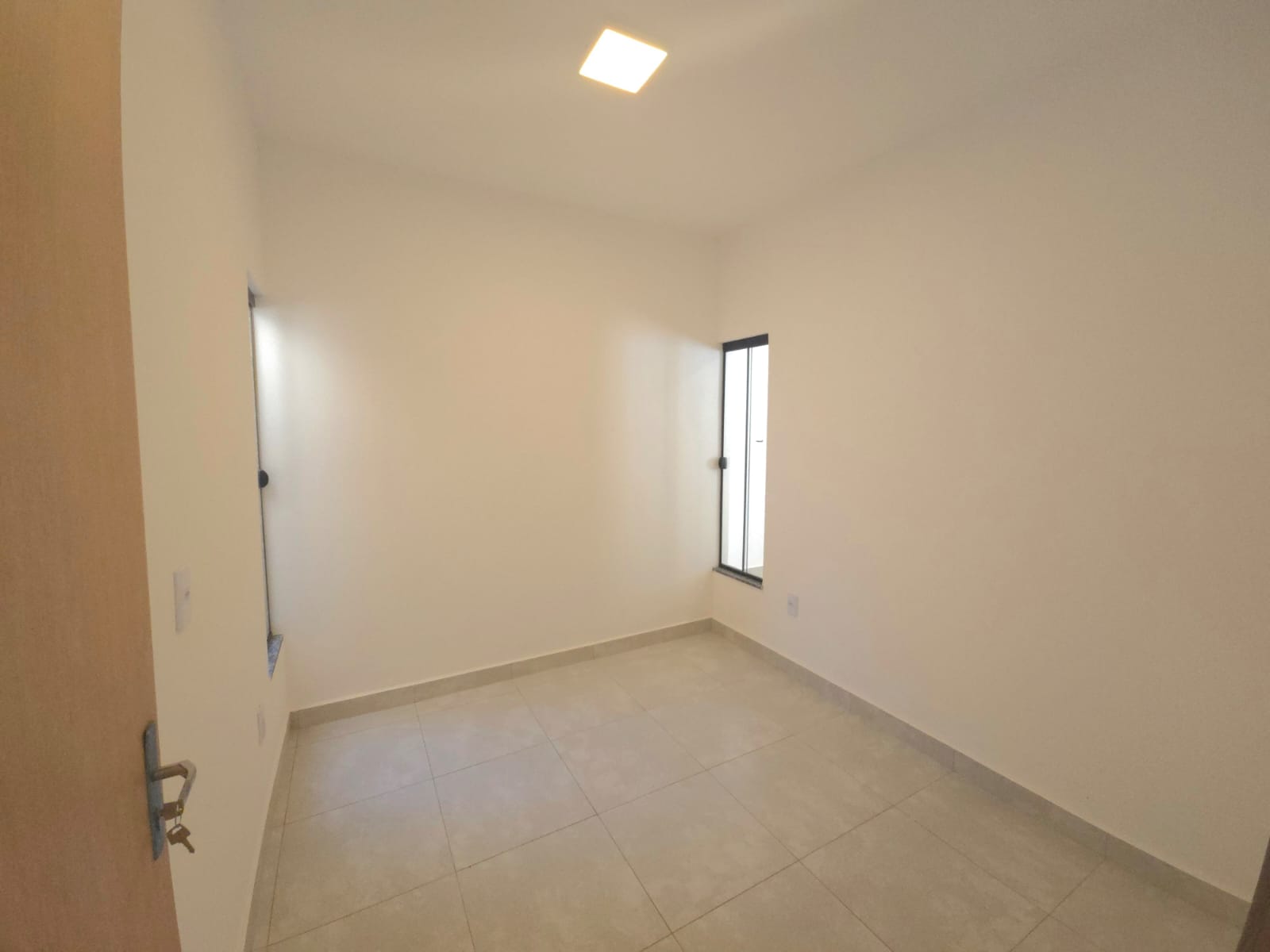 Casa com 2 quartos a venda / GO 040 / próximo ao Madre Germana e terminal Maranata / Goiania