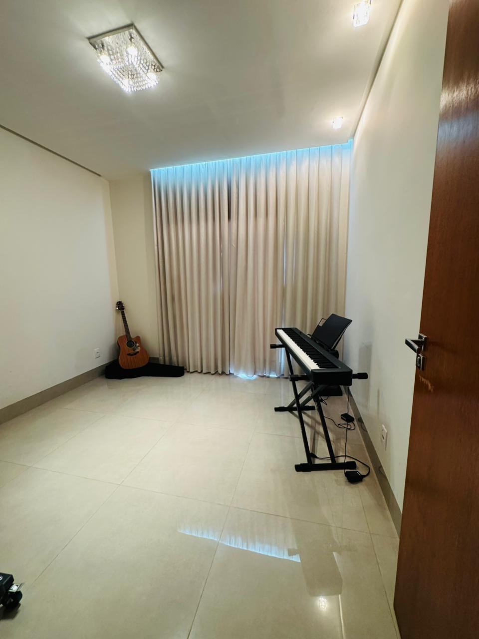 Casa para venda / Bairro Cardoso / 3 quartos / 1 suite / 130 m² / Pronta para Morar: Casa com marcenaria completa, eletros e automação inclusos!