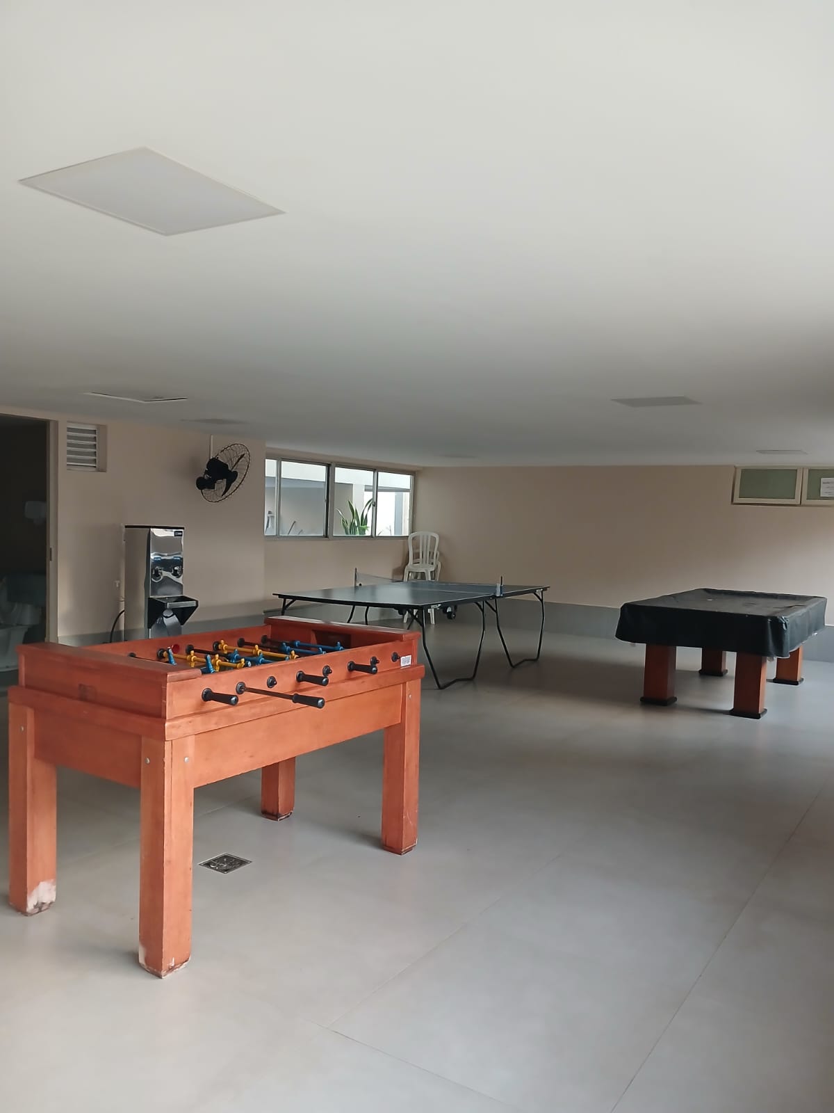 Apartamento à Venda no Edifício Itatiaia / 4 quartos / 1 suíte / 2 vagas / Setor Marista