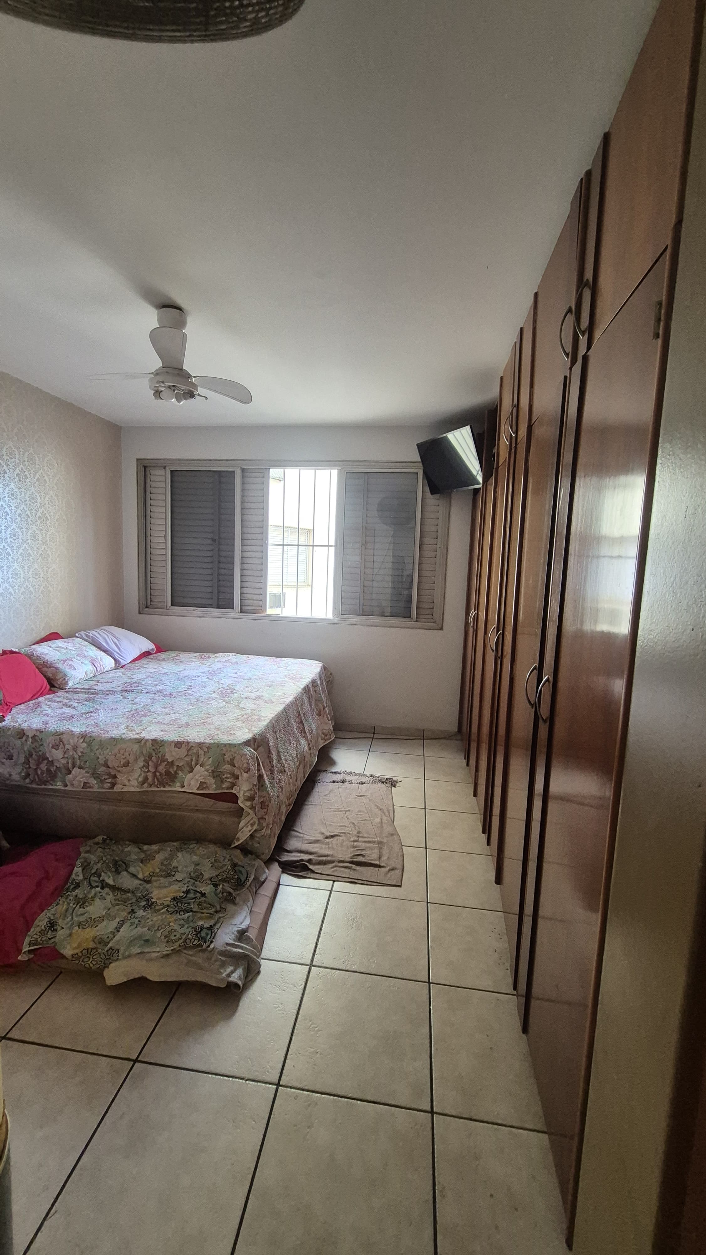 Apartamento à Venda no Edifício Itatiaia / 4 quartos / 1 suíte / 2 vagas / Setor Marista