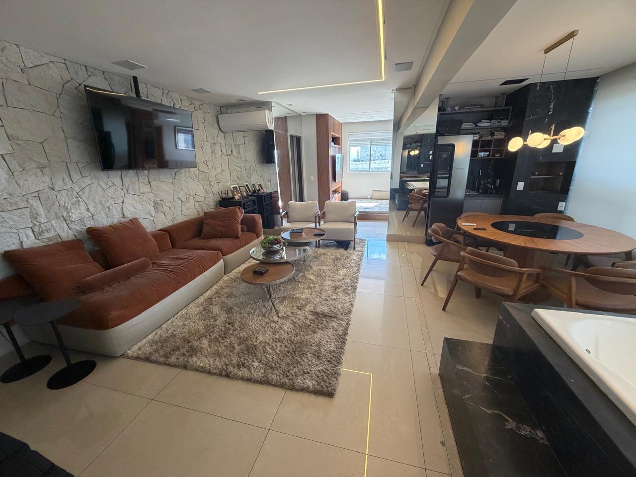 Aluguel apartamento alto padrão Setor Bueno / 123 m² / 2 suites / mobiliado / jacuzzi no apartamento / lazer completo