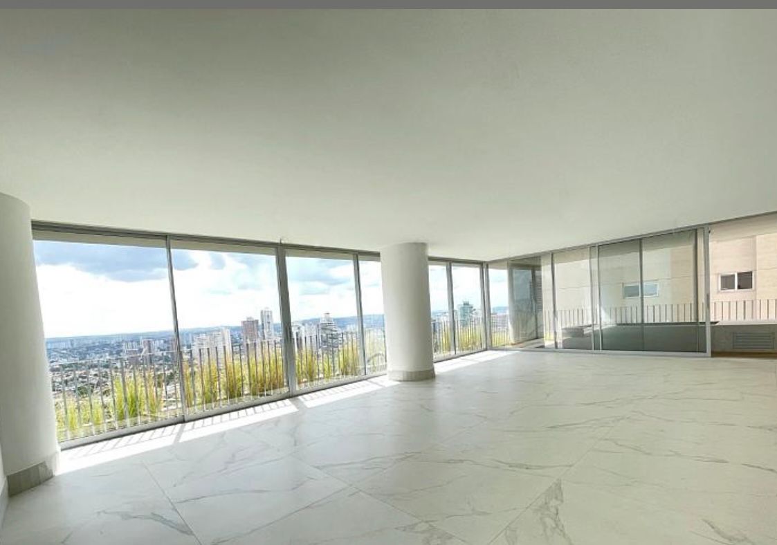 Apartamento alto padrão a venda no Epic Home City / 4 suítes / 4 vagas / Setor Bueno