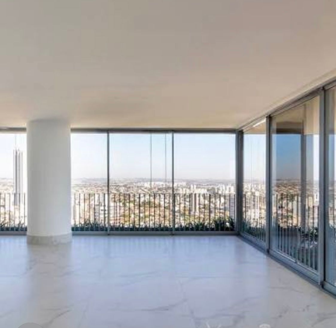 Apartamento alto padrão a venda no Epic Home City / 4 suítes / 4 vagas / Setor Bueno