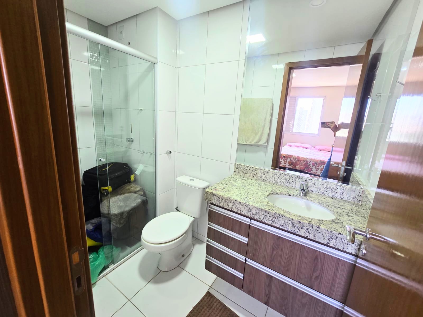 Apartamento à Venda no The Expression / 2 quartos / 1 suíte / 1 vaga / 67m² / andar Alto / varanda / nascente / Setor Bueno