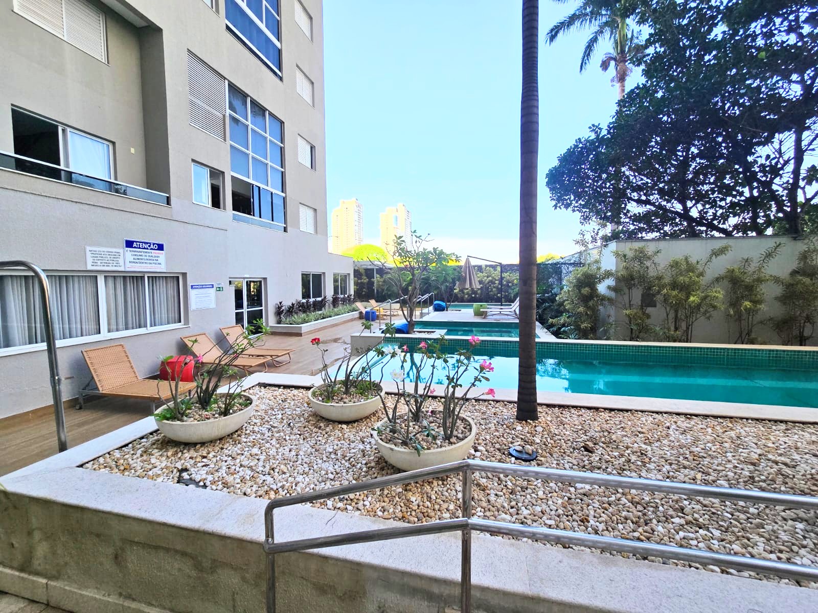 Apartamento à Venda no The Expression / 2 quartos / 1 suíte / 1 vaga / 67m² / andar Alto / varanda / nascente / Setor Bueno