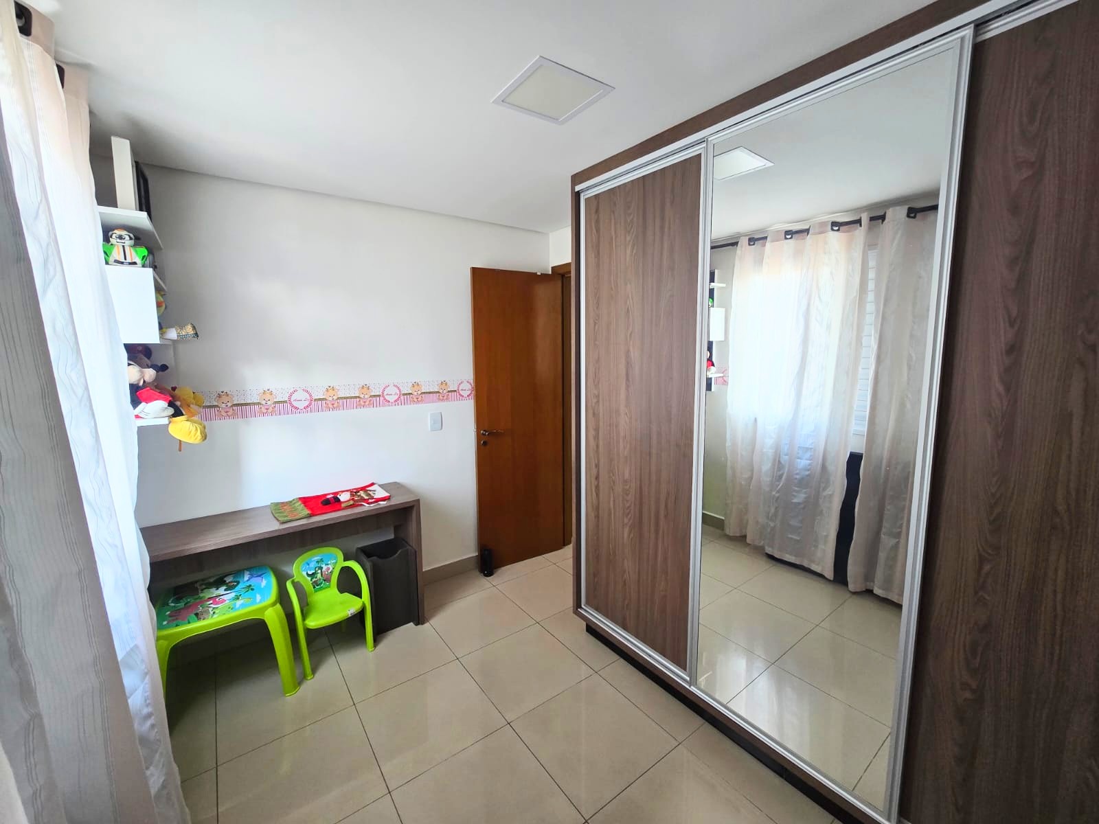 Apartamento à Venda no The Expression / 2 quartos / 1 suíte / 1 vaga / 67m² / andar Alto / varanda / nascente / Setor Bueno
