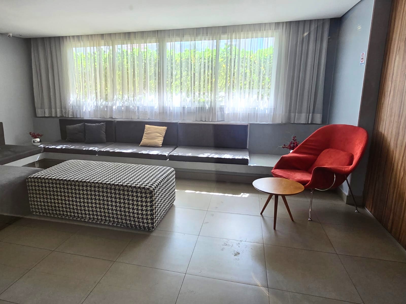 Apartamento à Venda no The Expression / 2 quartos / 1 suíte / 1 vaga / 67m² / andar Alto / varanda / nascente / Setor Bueno