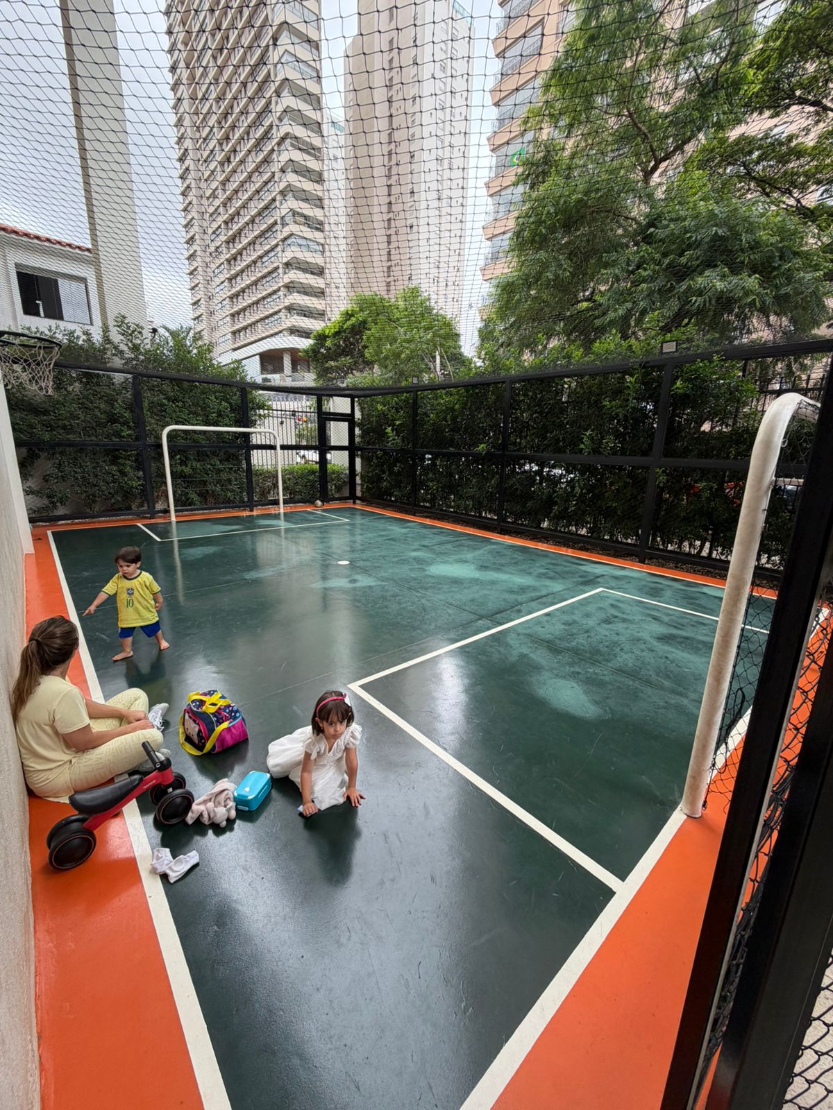 Apto no Chateau Bougainville Lifestyle com 3 suítes e 1 quarto no Marista