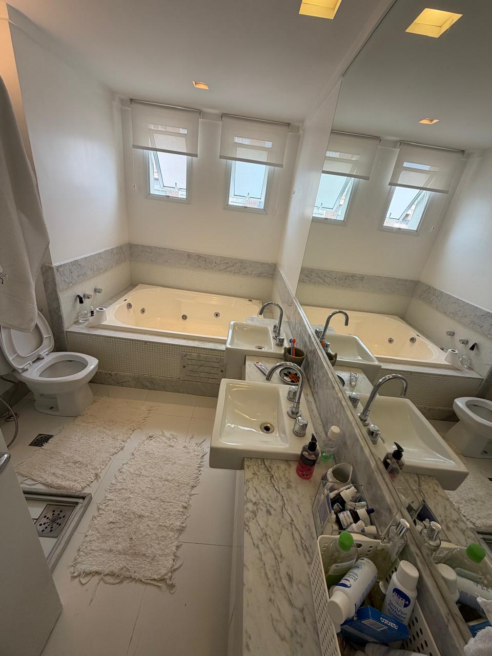 Apto no Chateau Bougainville Lifestyle com 3 suítes e 1 quarto no Marista