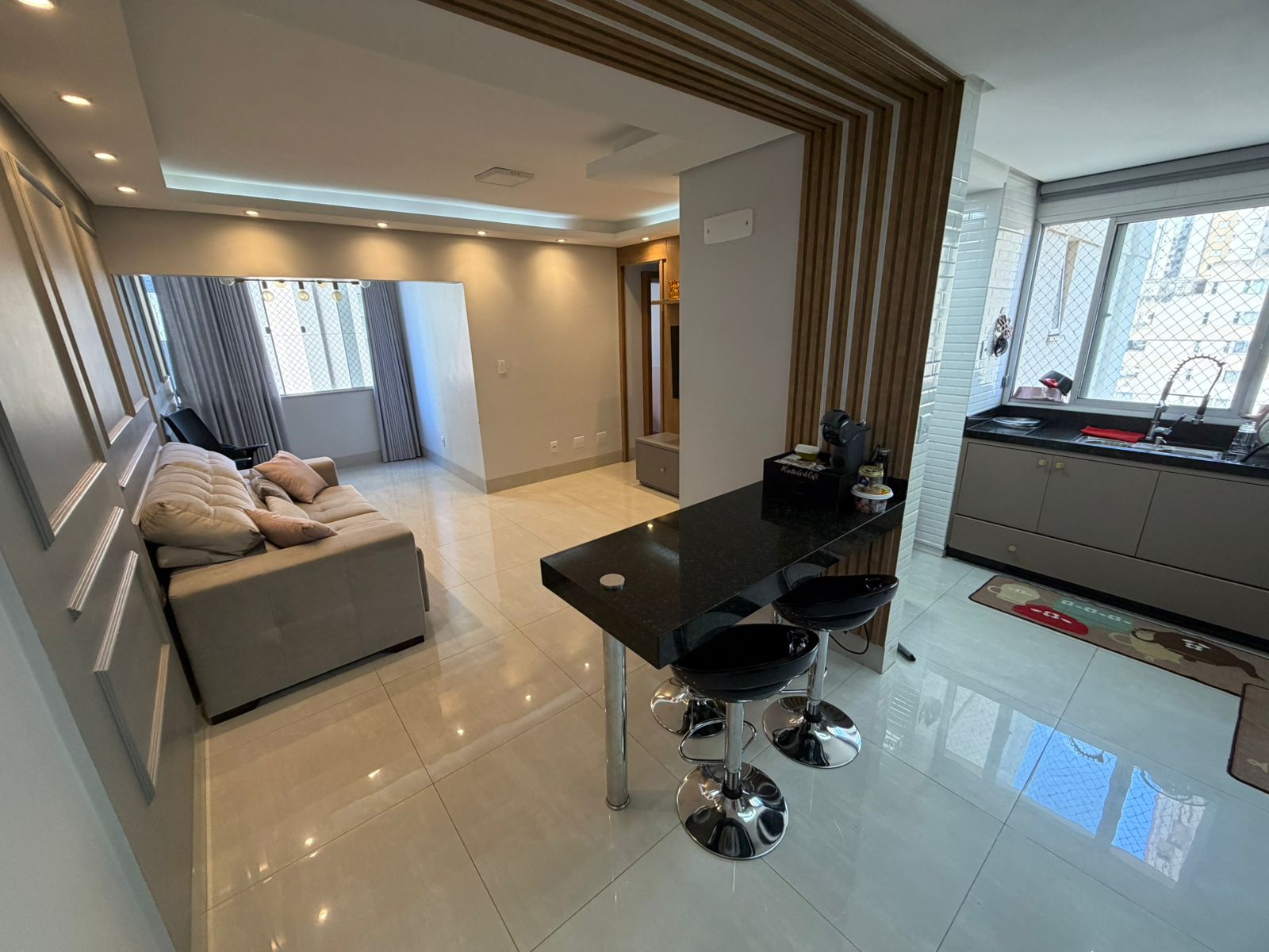 Apto no Residencial Príncipe de Gales de 3 quartos sendo 1 suíte na Nova Suíça