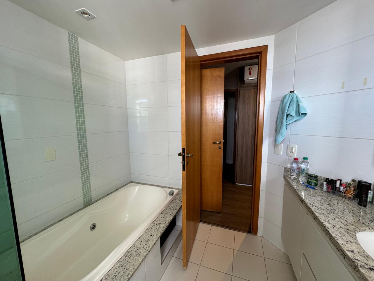 Residencial Searas do Bueno – Apartamento alto padrão à venda no Setor Bueno | 144m² | 3 suítes | Localização privilegiada